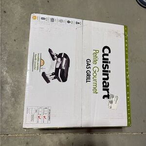 Cuisinart Black and Silver Gas Grill